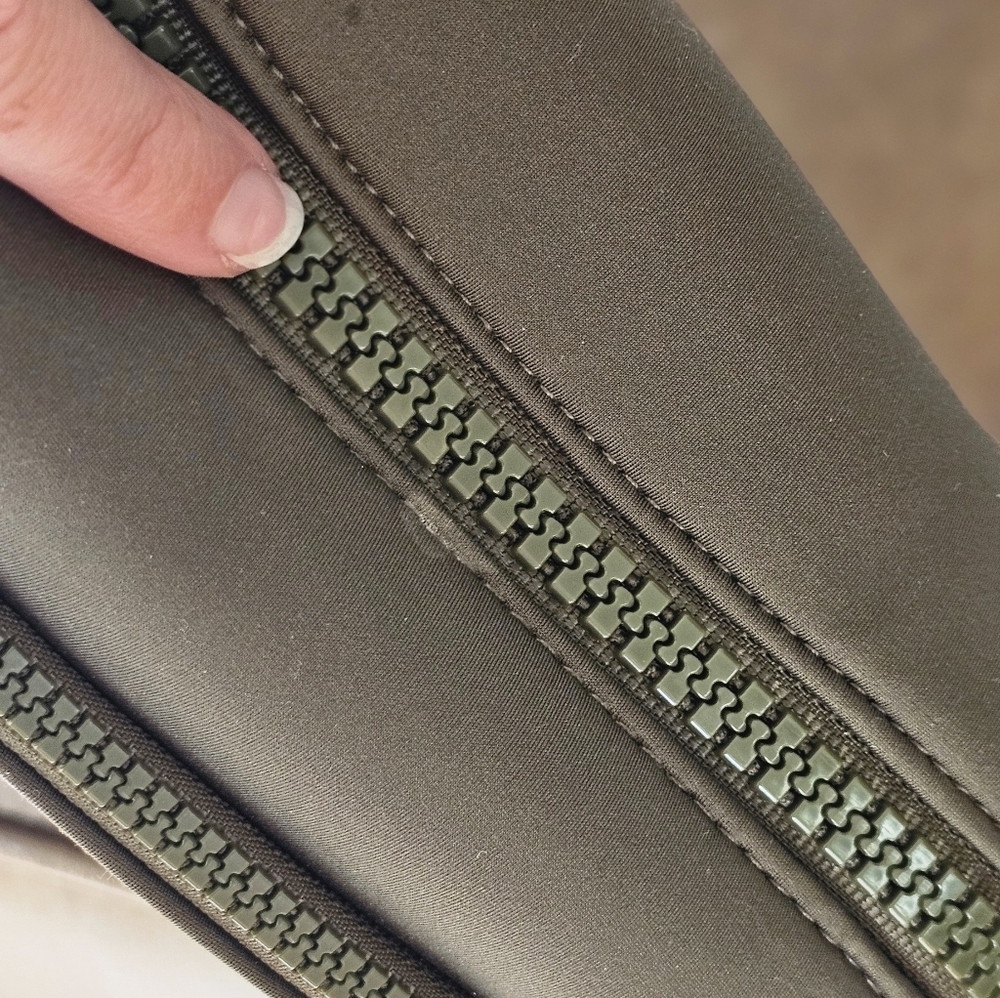 Dagne Dover Micah Neoprene Crossbody Bag Dark Moss - Picture 8 of 13